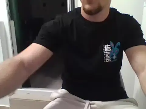 Snapshot of couplehot992 chatting on March 15, 2025, 7:38 pm couplehot992 online show from March 15, 2025, 7:38 pm