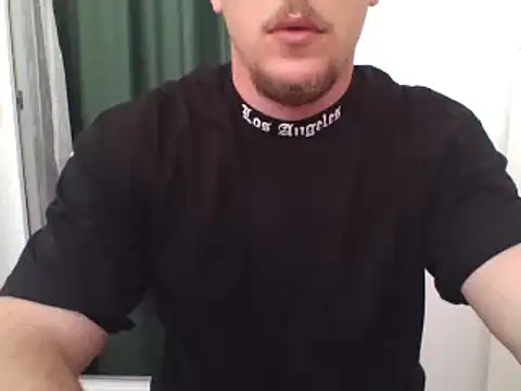 Snapshot of couplehot992 chatting on March 10, 2025, 12:06 pm couplehot992 online show from March 10, 2025, 12:06 pm