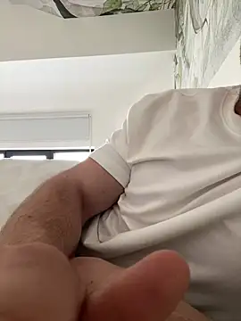 Snapshot of couplehot992 chatting on March 2, 2025, 12:58 pm couplehot992 online show from March 2, 2025, 12:58 pm