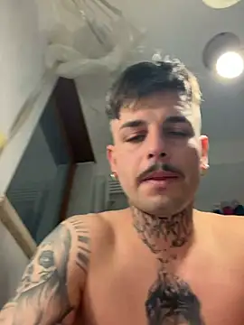 Snapshot of D3V0Z chatting on March 17, 2026, 6:38 am D3V0Z online show from March 17, 2026, 6:38 am