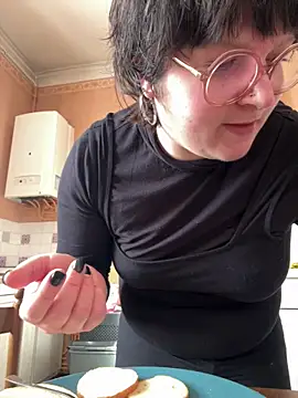  dwhorekin  online show from February 9, 2026, 10:46 am