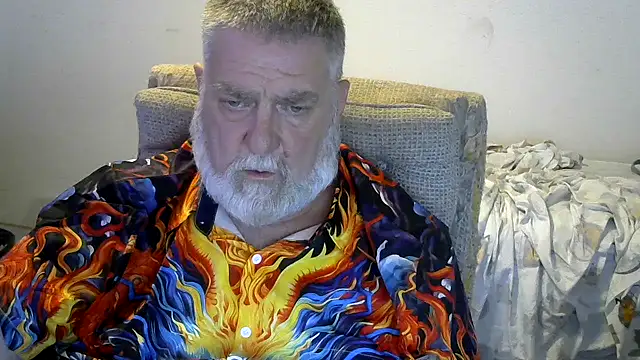 viejo oso online show from October 18, 2025, 4:03 am