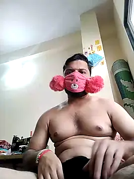 hot punekar online show from December 23, 2024, 3:50 am