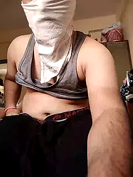 hot punekar online show from January 15, 2025, 3:54 am