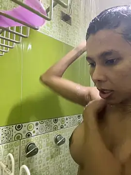 Snapshot of Ebonyxprincess_ chatting on November 5, 2025, 6:55 pm Ebonyxprincess online show from November 5, 2025, 6:55 pm