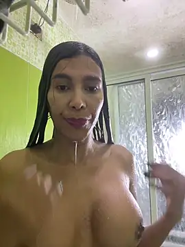 Snapshot of Ebonyxprincess_ chatting on April 29, 2026, 9:21 pm Ebonyxprincess online show from April 29, 2026, 9:21 pm