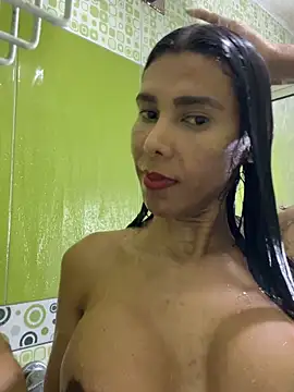 Ebonyxprincess  online show from February 2, 2026, 9:58 pm