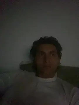 Juman1980 online show from August 6, 2026, 4:18 am