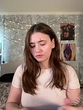 Sabrina shells online show from November 7, 2025, 10:42 am