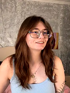 Sabrina shells online show from September 24, 2025, 11:06 am