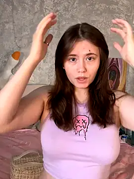 Sabrina shells online show from September 17, 2025, 10:17 am