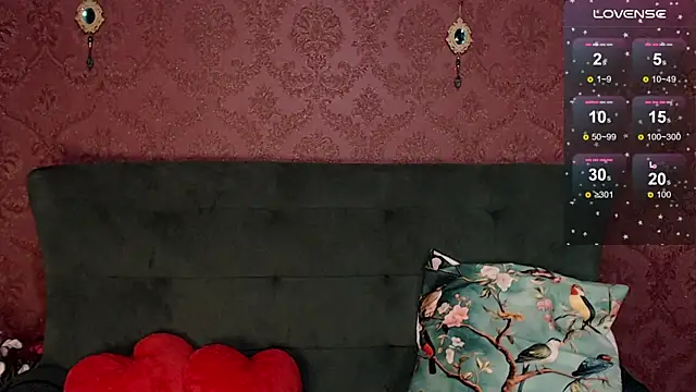 Snapshot of Poison_Eva chatting on November 25, 2025, 3:18 am Poison Eva online show from November 25, 2025, 3:18 am