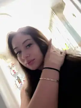 Snapshot of AndreaMood chatting on February 24, 2025, 6:38 am AndreaMood online show from February 24, 2025, 6:38 am