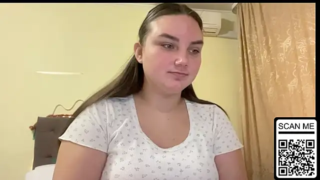 Dreamyblushfairy online show from November 21, 2025, 10:36 am