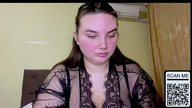 Snapshot of Dreamyblushfairy chatting on February 13, 2026, 5:13 pm Dreamyblushfairy online show from February 13, 2026, 5:13 pm