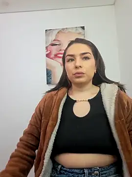 Snapshot of VictoriaMolina chatting on October 8, 2025, 2:18 pm VictoriaMolina online show from October 8, 2025, 2:18 pm