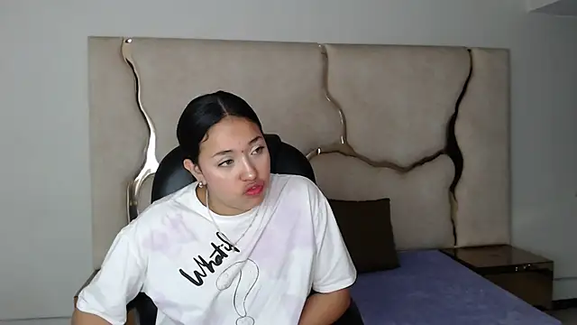 IsabellRodriguez18 online show from February 28, 2025, 4:32 am