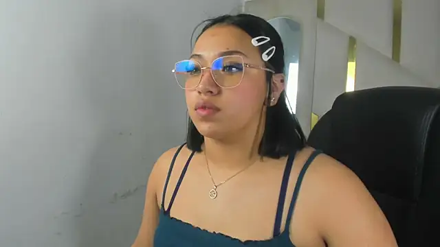 Snapshot of IsabellRodriguez18 chatting on December 3, 2025, 4:57 am IsabellRodriguez18 online show from December 3, 2025, 4:57 am