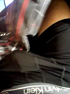 Snapshot of zeus2630 chatting on April 12, 2026, 8:56 pm zeus2630 online show from April 12, 2026, 8:56 pm