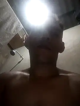 yaxom33 online show from February 28, 2026, 1:55 pm