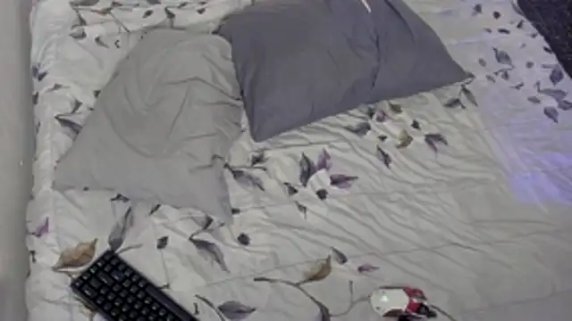 Snapshot of kyle_898 chatting on December 19, 2025, 5:37 pm kyle 898 online show from December 19, 2025, 5:37 pm