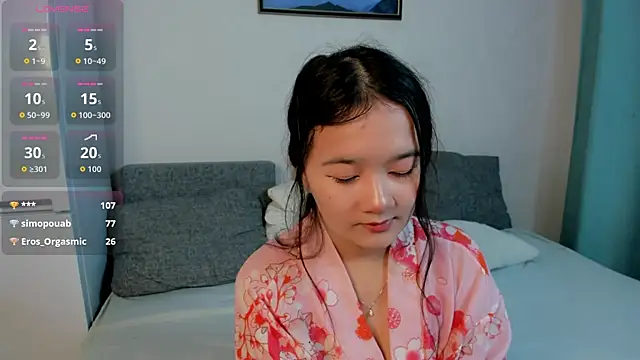 Maekko online show from October 17, 2025, 7:48 pm