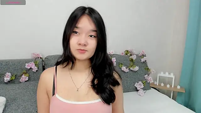 Maekko online show from December 4, 2025, 5:17 am