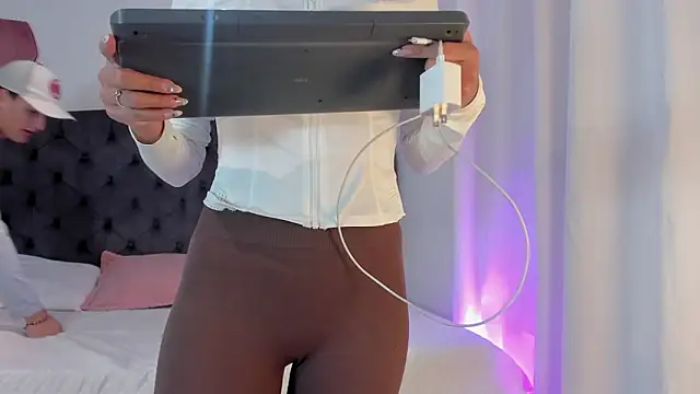 two milkyway online show from March 6, 2026, 1:33 am