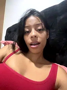 Snapshot of two_milkyway chatting on December 5, 2025, 8:17 pm two milkyway online show from December 5, 2025, 8:17 pm