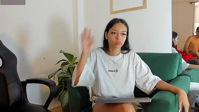 Snapshot of two_milkyway chatting on November 9, 2025, 1:48 pm two milkyway online show from November 9, 2025, 1:48 pm