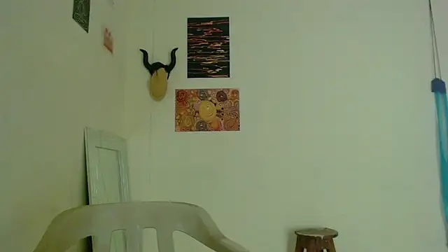 Snapshot of Maam_Ine chatting on October 14, 2025, 10:09 pm Maam Ine online show from October 14, 2025, 10:09 pm