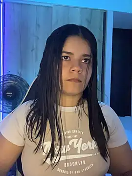 pretty angela1 online show from July 31, 2026, 2:00 am