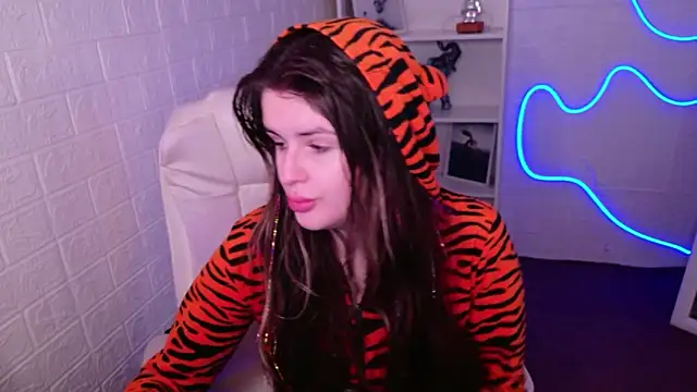 Snapshot of StellaFrost chatting on October 17, 2025, 7:04 pm StellaFrost online show from October 17, 2025, 7:04 pm