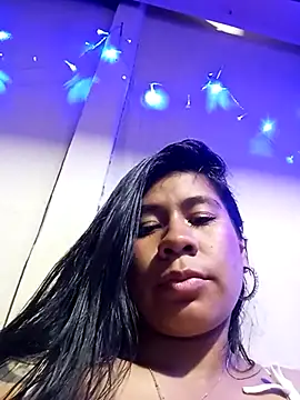 Snapshot of Pamelamilkk_1007 chatting on January 8, 2025, 7:55 am Pamelamilkk 1007 online show from January 8, 2025, 7:55 am