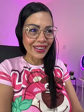 KarolRubi1 online show from June 15, 2026, 8:08 pm