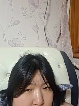 Lee0613 online show from December 31, 2024, 12:36 pm