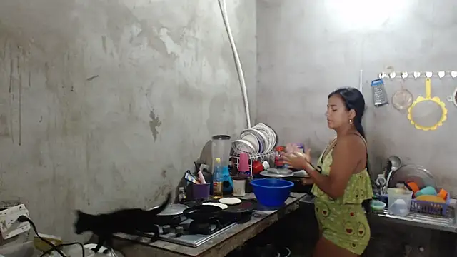 Snapshot of Coral0403 chatting on November 29, 2025, 1:55 pm Coral0403 online show from November 29, 2025, 1:55 pm