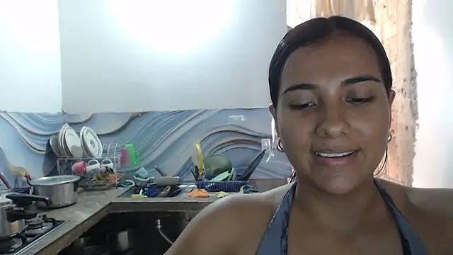 Coral0403 online show from July 10, 2026, 6:41 pm