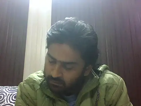 Snapshot of indihotguy chatting on December 20, 2025, 11:35 am indihotguy online show from December 20, 2025, 11:35 am