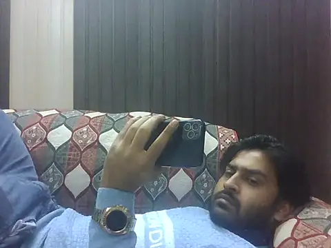 Snapshot of indihotguy chatting on December 1, 2025, 11:55 am indihotguy online show from December 1, 2025, 11:55 am