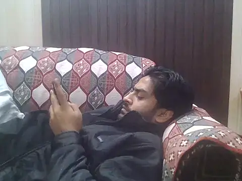 Snapshot of indihotguy chatting on November 24, 2025, 12:27 pm indihotguy online show from November 24, 2025, 12:27 pm