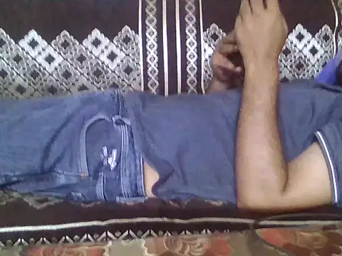 Snapshot of indihotguy chatting on May 16, 2026, 1:10 pm indihotguy online show from May 16, 2026, 1:10 pm