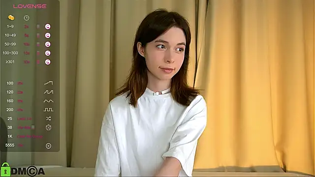 Snapshot of LittleOriana chatting on February 23, 2025, 9:16 pm LittleOriana online show from February 23, 2025, 9:16 pm