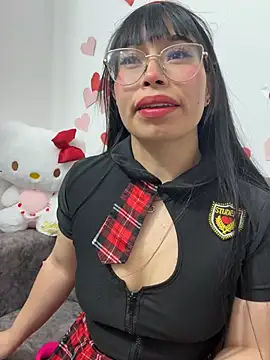 DearAbbiee online show from April 25, 2026, 4:37 am