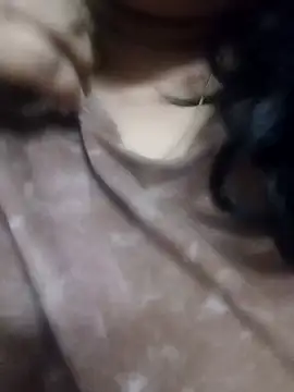 Snapshot of queen_pari chatting on February 12, 2025, 6:09 pm queen pari online show from February 12, 2025, 6:09 pm