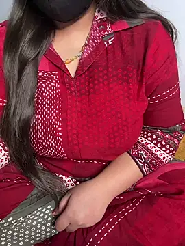Snapshot of tanvihot2 chatting on June 17, 2026, 4:28 pm tanvihot2 online show from June 17, 2026, 4:28 pm