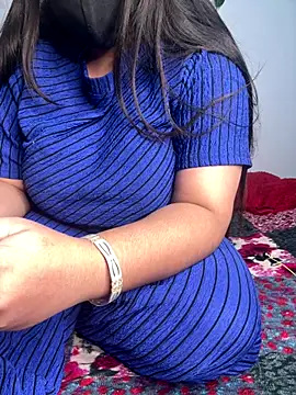 tanvihot2 online show from September 19, 2025, 4:33 pm