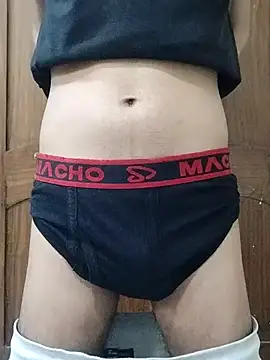 fakelove95 online show from November 1, 2025, 9:19 pm