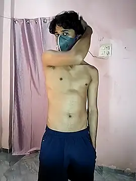 Snapshot of Ultimate_cHappiE chatting on December 3, 2025, 3:00 pm Ultimate cHappiE online show from December 3, 2025, 3:00 pm