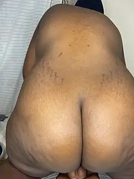 Snapshot of BigS234 chatting on April 30, 2026, 9:30 pm BigS234 online show from April 30, 2026, 9:30 pm